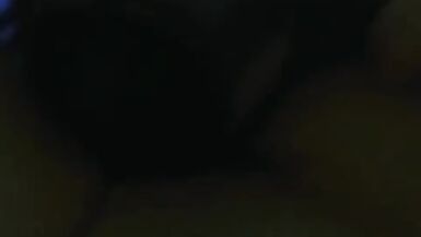 Using a deep tissue massager on my pussy gets my body vibrating good