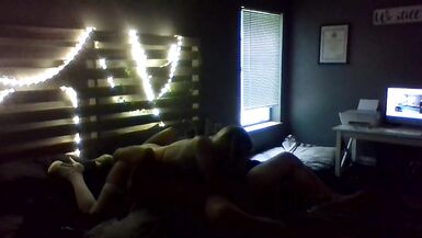 Cheating housewife invite boyfriend over when husband leaves for work and fucks him in her wedding vale - 10 image