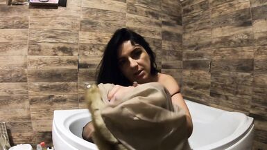 Milfycalla- Pee Play in Bathtub While Wearing a Fur Coat and Pantyhose 198 - 12 image