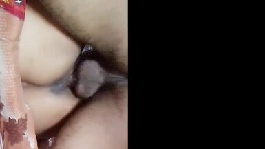 Bhai ne bahan ki chut ki pyaas bhujhai - 5 image