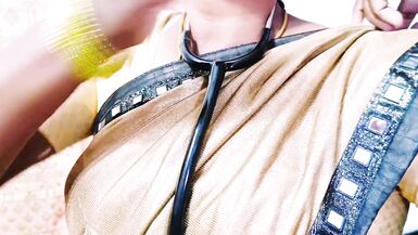 Un médecin indien baise sa patiente. Telugu dirty talks.