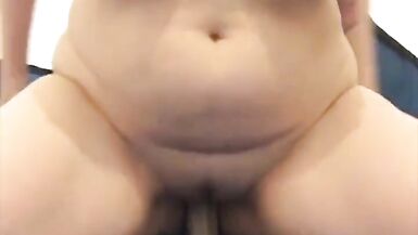 Slutty milf sucking on dildo and masturbating solo on cam - 2 image