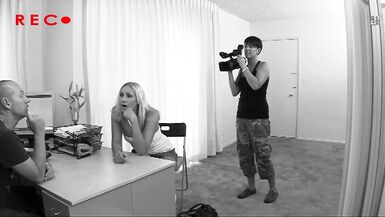 Anale scandaloso per MILF bionda - 2 image