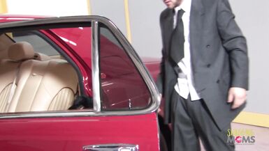 Busty slut gets her tight asshole pounded in the car - 5 image