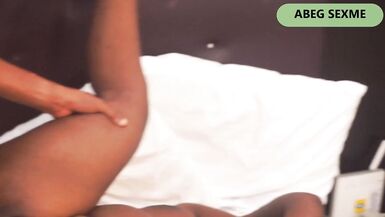 She likes the way i stroke her dam ebony big ass and makes her wet pussy cry - 9 image