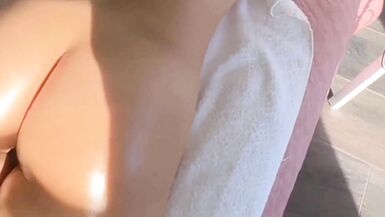 LA FEMME DE MON BEAU-FRÈRE ME DEMANDE UN MASSAGE ET JE NE PEUX PAS RÉSISTER À SON JOLI PETIT CORPS LA FEMME DE MON BEAU-FRÈRE ME DEMANDE UN MASSAGE ET JE NE PEUX PAS RÉSISTER À SON JOLI PETIT CORPS - 8 image