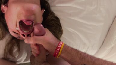 I fuck a hot milf in a motel - 15 image