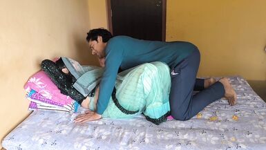 ne chod diya laddu kha ke chhoti stepsister twenty thousand mein chud gayi - 11 image