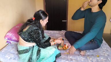 ne chod diya laddu kha ke chhoti stepsister twenty thousand mein chud gayi - 5 image