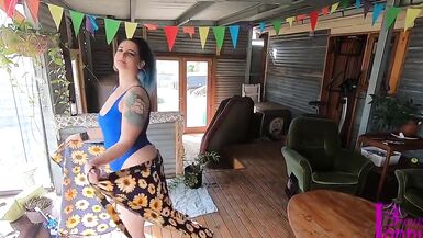 Hot MILF Poppy Blows the Pool Boy - 2 image