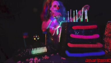 Alien Clowns From Outer Space