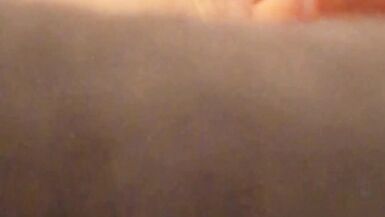 SteamyFountainSlut tries out her new fuckingmachine.