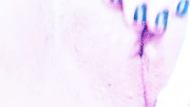 Masturbating my pussy nicely on webcam