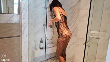 Dirty! Sexy hairy MILF Pisses In The Shower And Then Gets Fucked - 3 image