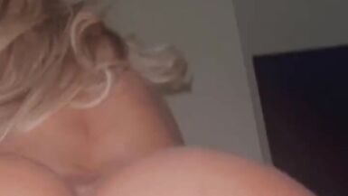 Pawg Milf Hotwife College Mom fucks and rides Daddy - 6 image