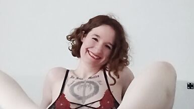 Vidéo de 2 footjobs différents - 15 image