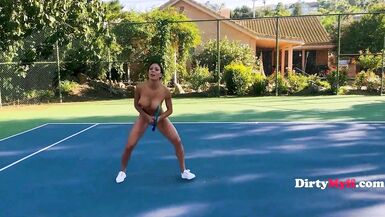 Step Mom's Sensual Serve & Volley - Cassie Del Isla - 3 image