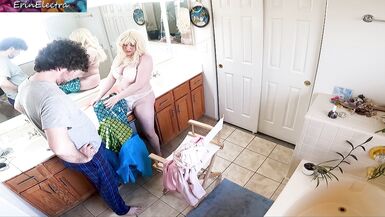 Stepson caught on camera being more than just helpful with stepmom dressing in the bathroom - 4 image