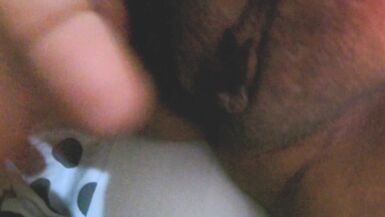 En la habitación del hotel me follo a mi caliente y hermosa filipina desi madrastra, mientras que en vacaciones - Parte 1 - 11 image
