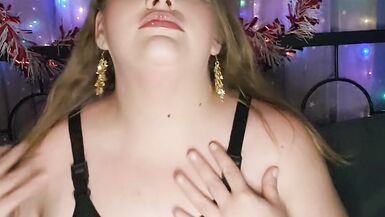 Neujahrsfeuerwerk Dirty Talk und Orgasmen Feier - 2 image
