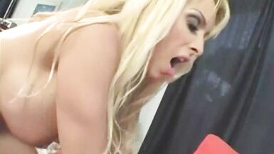 Tetta enorme Cougar MILF Holly Halston Pounded - 12 image