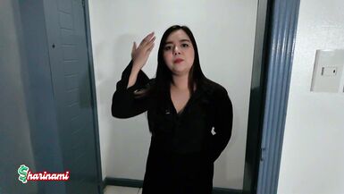 Hotel Waitress Delivers More Than Just Room Service- Sharinami