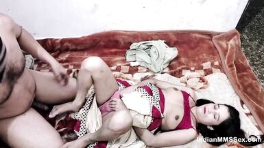 Indian Bhabhi Pussy Fucking Amateur Sex In Hindi - 7 image