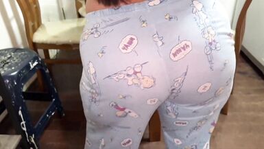 Mother-in-law shows off BIG ASS to son-in-law who ends up fucking her  - 4 image