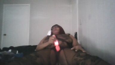 CHUBBY EBONY BBE MILF TRIES MAGIC WAND