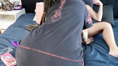 Two hot Brazilian girls sucking each other until they cum - 6 image