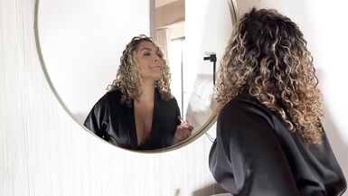 Curvy Hot ebony milf il suo piantato per il suo Appuntamento e scopare lo chef grande cazzo per confort- Carla Morelli - 1 image