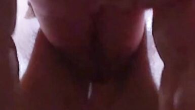 Betrügende Ehefrau verpasst ihren Flug!! - 5 image
