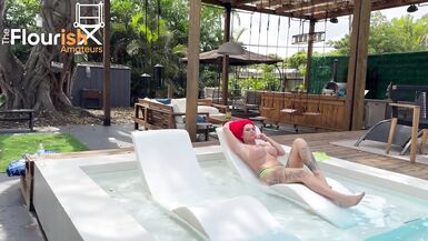 英国 Tatted MILF BBC Outdoor Threesome：Roxi Strongdre Datjguy - 2 image