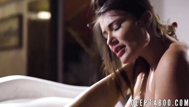 Mom Adria seduces stepdaughter Elexis Monroe to cheer her up - 5 image