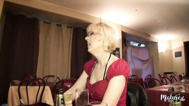 Mon mari me laisse baiser avec deux mecs bien montés