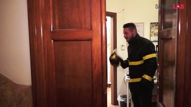 The firefighter Julius opens the door and the pussy of the eager Luna Dark, big boobs and deep throat - 2 image