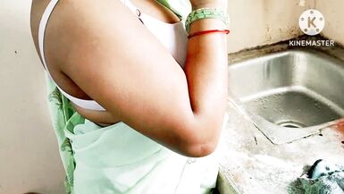 Indian Desi Mom's fuking neighbour boy's - 1 image