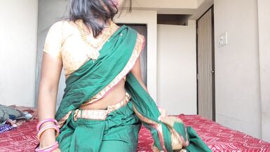 Marathi bhabhi ne kya gajab ki sari wori hai aaj to bhabhi ne khushi kiya - 2 image
