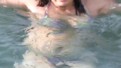 had sex on the beach with my stepbrother, huge cumshot in my pussy - 6 image