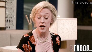 Dee Williams insegna al figliastro Tyler e a Lilith il sesso anale per salvare la verginità! - 6 image