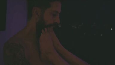 Foot fetish and a wild fuck on the first date on Tinder - 5 image