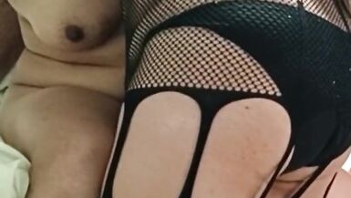 Inexperienced girl in bed sucks my stepmom's pussy and I suck hers - 12 image