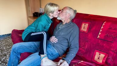 ROMANTIC HOMEMADE PORN - MUTUAL MASTURBATION... I CAN'T TAKE IT ANYMORE, FUCK ME FROM BEHIND - 2 image