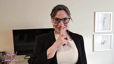Cum hungry hotel manager seduced me as my wife showered - 5 image