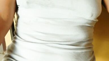 Mi coño lésbico con creampie