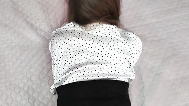 La belle-mère a gonflé beaucoup de bites lors dune fête dentreprise et est rentrée à la maison pour que je la baise. - 3 image