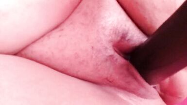 Juicy pussy receiving vibration and pleasure