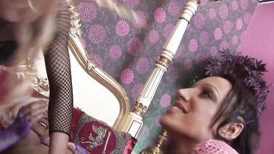 Brooke Jameson, Cindy Behr And Delta White In Lesbian Threesome