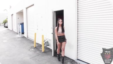 Leilani Lei's The Hottest MILF! Cable Guys Rome & Jonathan Jordan Fuck Her!