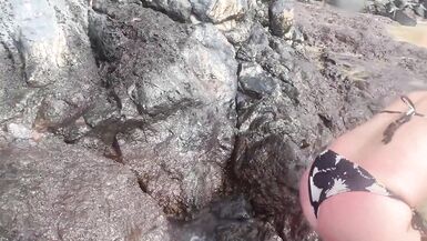 A stranger feeds my sperm to fish in front of everyone - 4 image